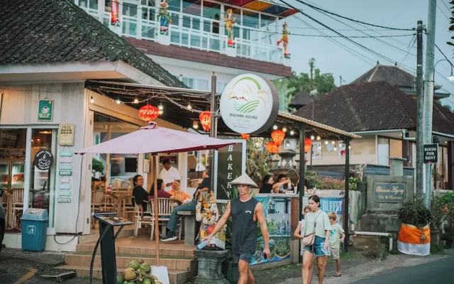 Bhuana Agung Villa & Restaurant