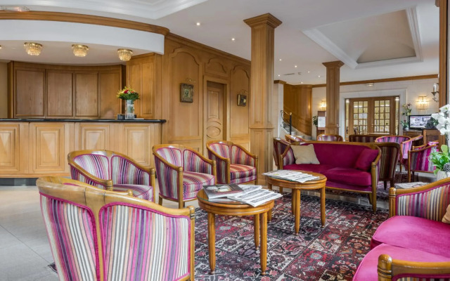 Hotel Bristol