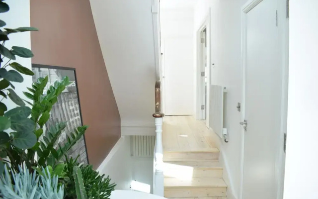 Newly Refurbished 2 Bedroom Property in Peckham