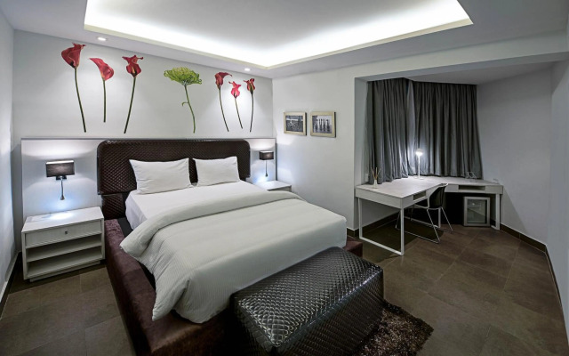 Maison Fahrenheit Hotel