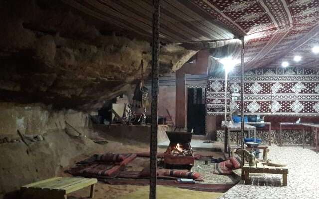 Bedouin Sunrise camp
