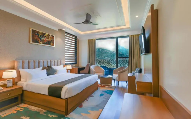 Alivaa Hotel, McLeodganj With Best Dhauladhar View & Infinity Pool Sky Garden