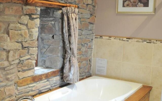 Black Mountain Lodge