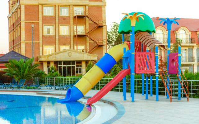 Green City Resort