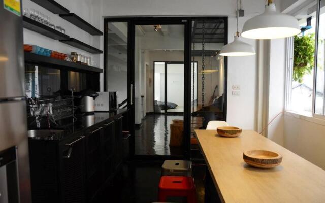 3Howw Hostel at Sukhumvit 21