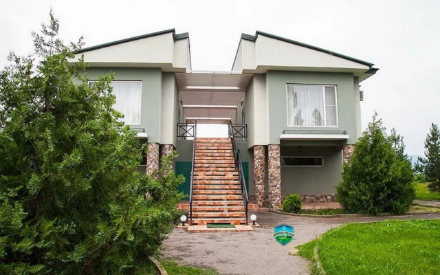 Отель Holiday Village