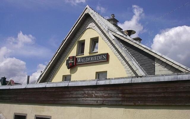 Pension & Gaststätte Zum Waldfrieden