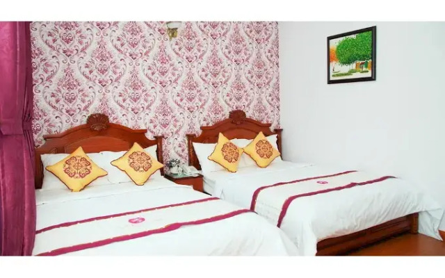 Golden Palm Hotel