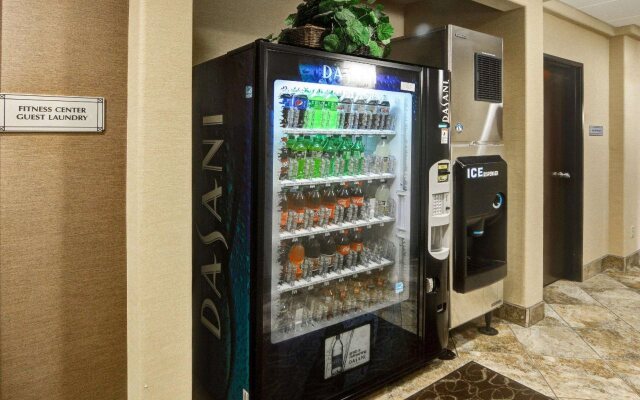 Comfort Suites Arlington - Entertainment District