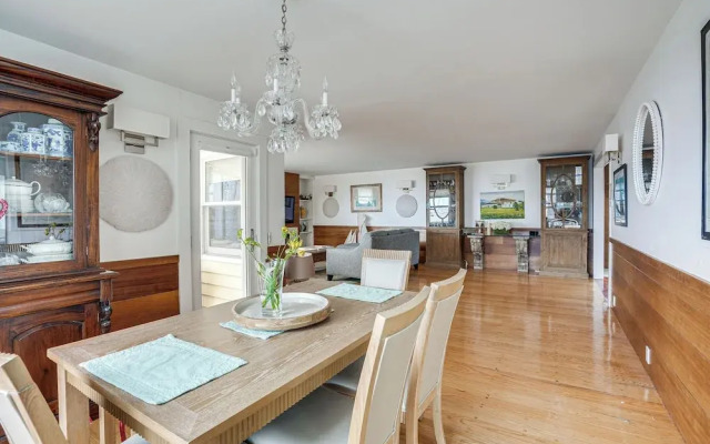 Waterfront Views: Historic Marblehead Home