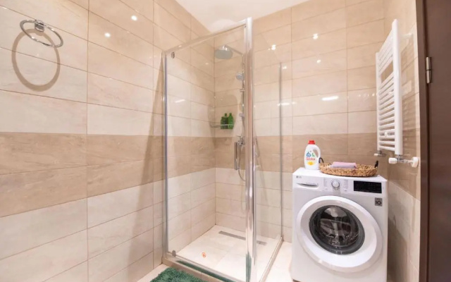 GG home - cozy 1 bedroom apartment on Kazbegi avenue 15