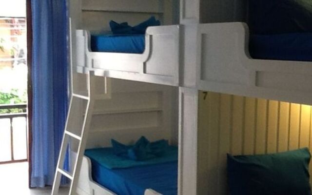 Samui Hostel