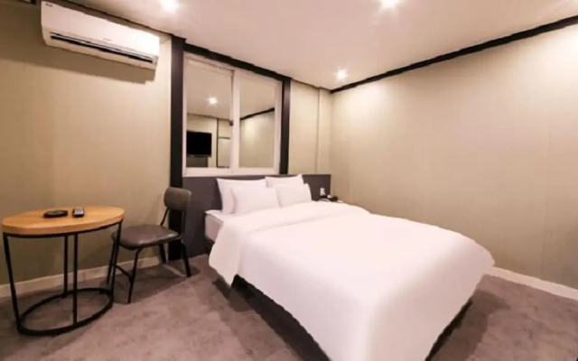 Hotel Zeta
