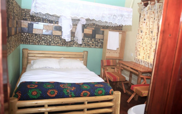 Elite Backpackers Services Masaka