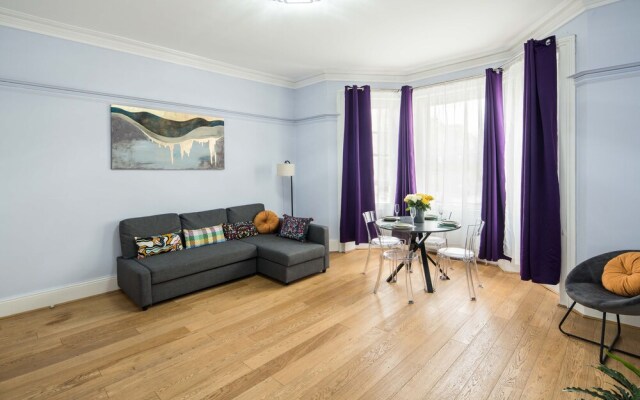 Gloucester Station Gem, 3 Bedroom Oasis