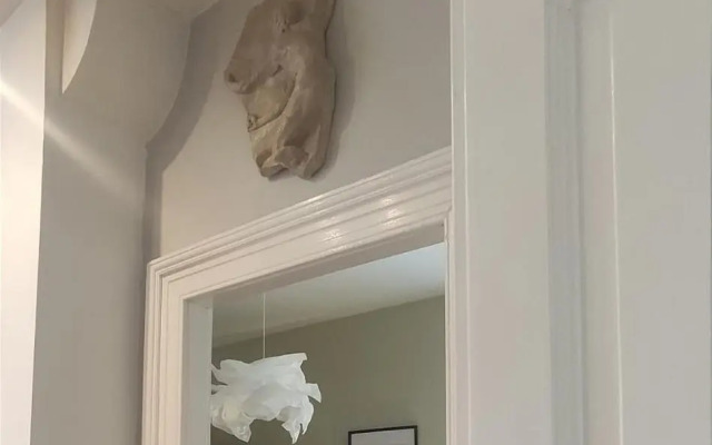 Apartment Reful