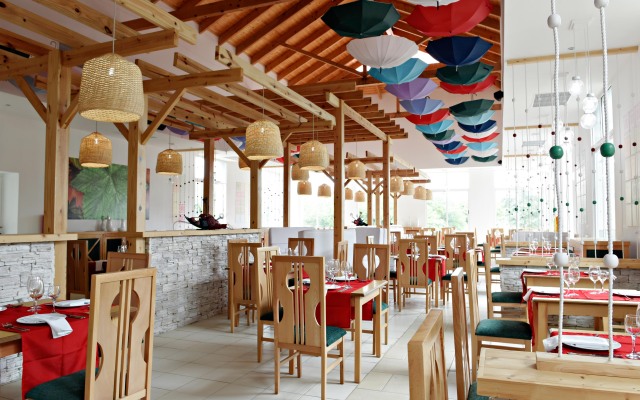 Memories Paraiso Azul Beach Resort