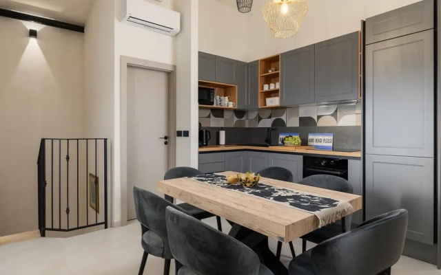 Beautiful Apartment With View