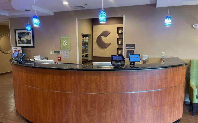 Comfort Suites Lancaster Amish Country