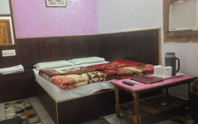 Hotel Udai Palace