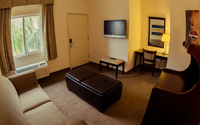 Barrokas Hotel & Suites