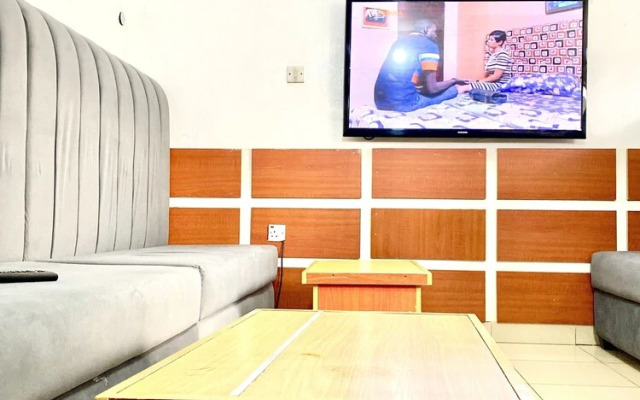 Plot1 Suites