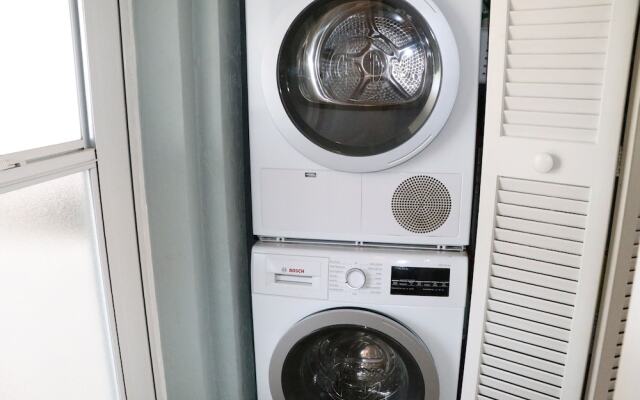 Jamaica Royale - PH2 - 2 Br Townhouse