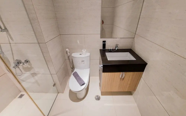 Cozy And Modern Look 2Br At Brooklyn Alam Sutera Apartment