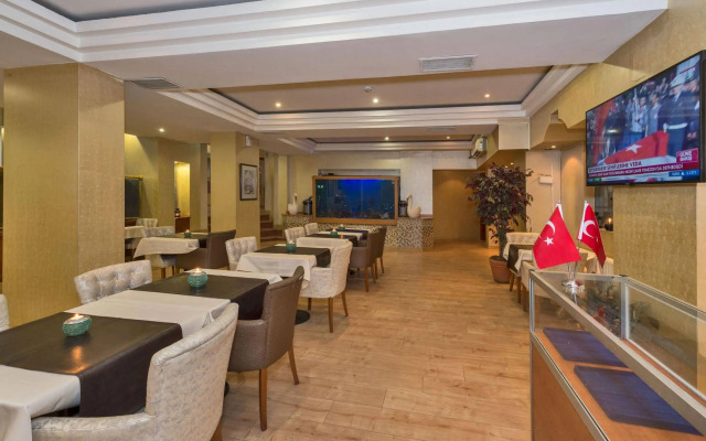 Beyaz Kugu Hotel