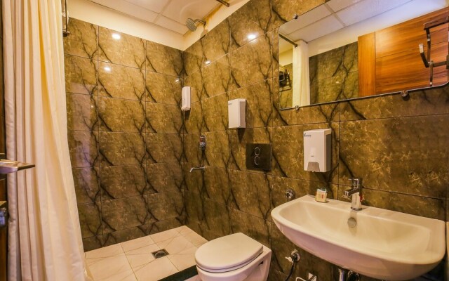 Oyo 29691 Hotel Avalon