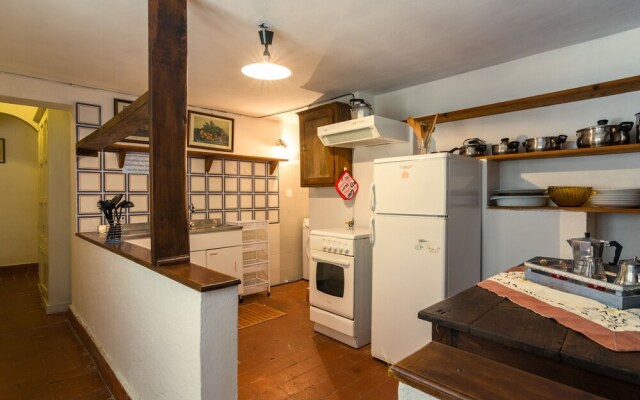 Spacious Holiday Home with Pool in Migliorini