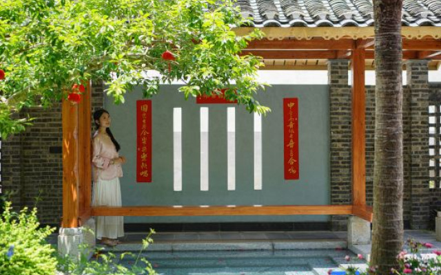 Music Village • Homestay (Jinlong Parade Store in Yulong Village) – Outside – Guilin