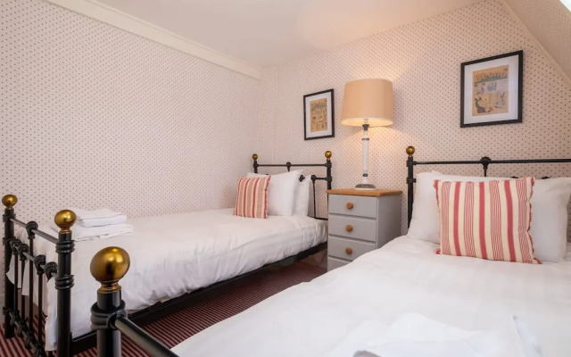 Host Stay George Street Townhouse