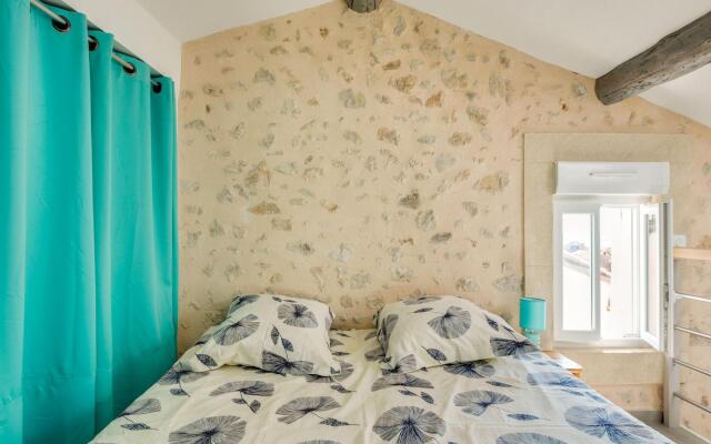 Comfortable Holiday Home in Montouliers near Bize Minervois