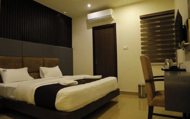 Senthur Inn Vellore By K Hotels