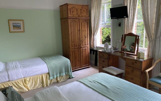 Pickwicks Guest House