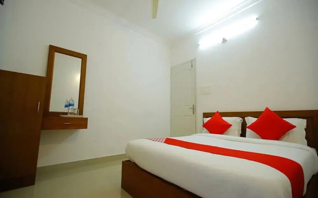 Palm View Residency By OYO Rooms