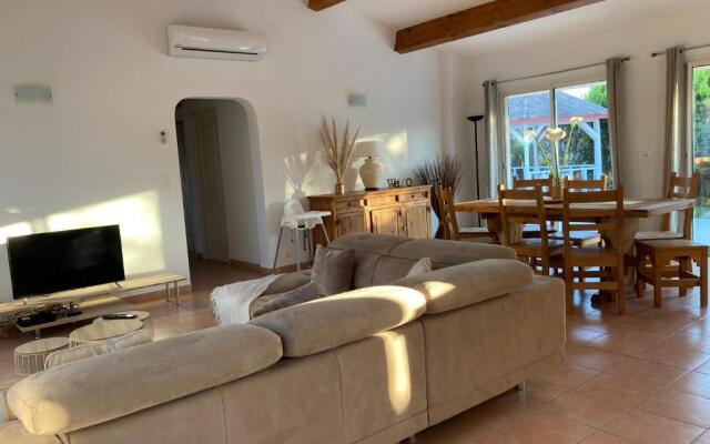 Villas CALA CORSA 4 Chambres - CALA ROSSA Porto-Vecchio - Villa entièrement climatisée à 5 minutes à pied de la plage Cala Rossa