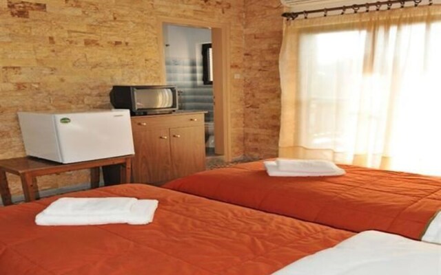 Ballas Hotel