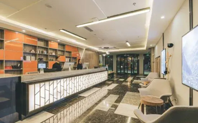 Atour Light Hotel Chengdu Wuhou Avenue Hongpailou Subway Station