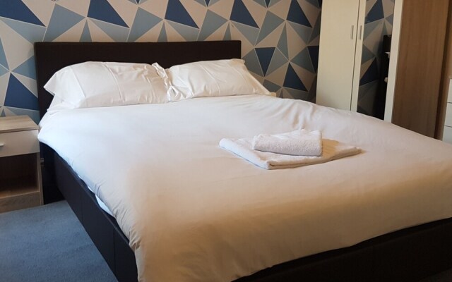 Reginald Budget Rooms