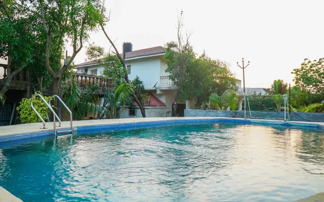 OYO 19578 Home Mountain View 3BHK Lonavala