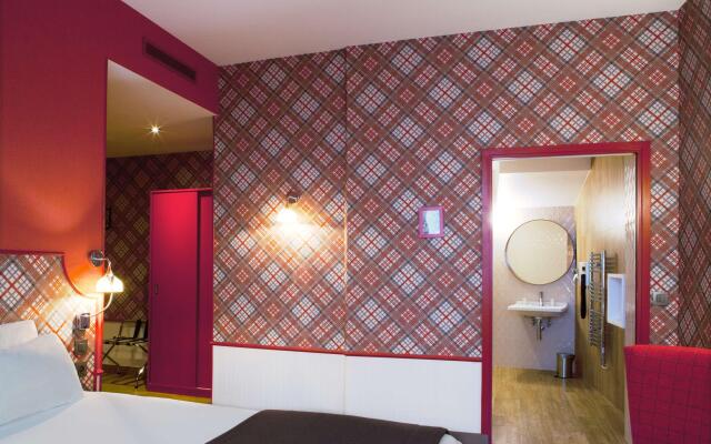 Hôtel Boris V. by Happyculture
