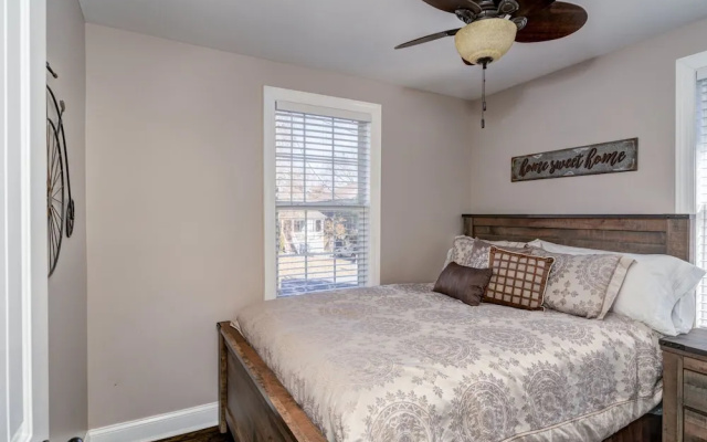 Five Points Bungalow