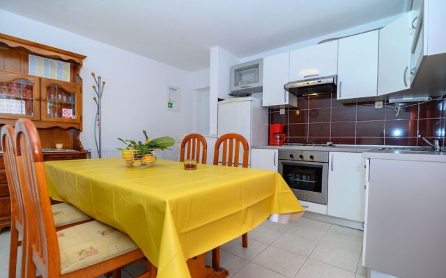 Apartments Vice