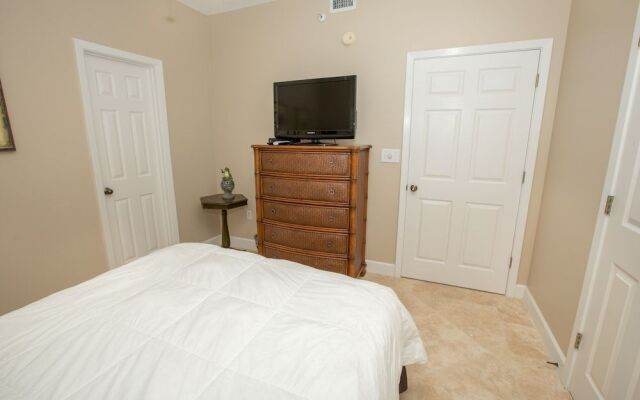 Oceania 407 3 Bedroom Condo by RedAwning