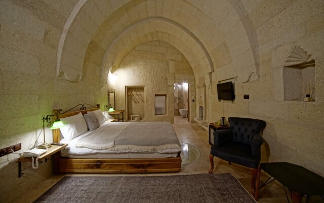 Design Cave Hotel