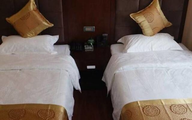 Sunshine Holiday Hotel