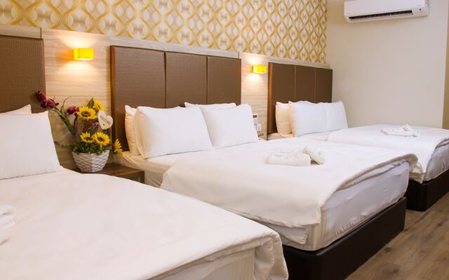 Tropicana Boutique Hotel