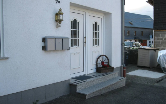 Uhler Hoilday Apartments With Large Garden